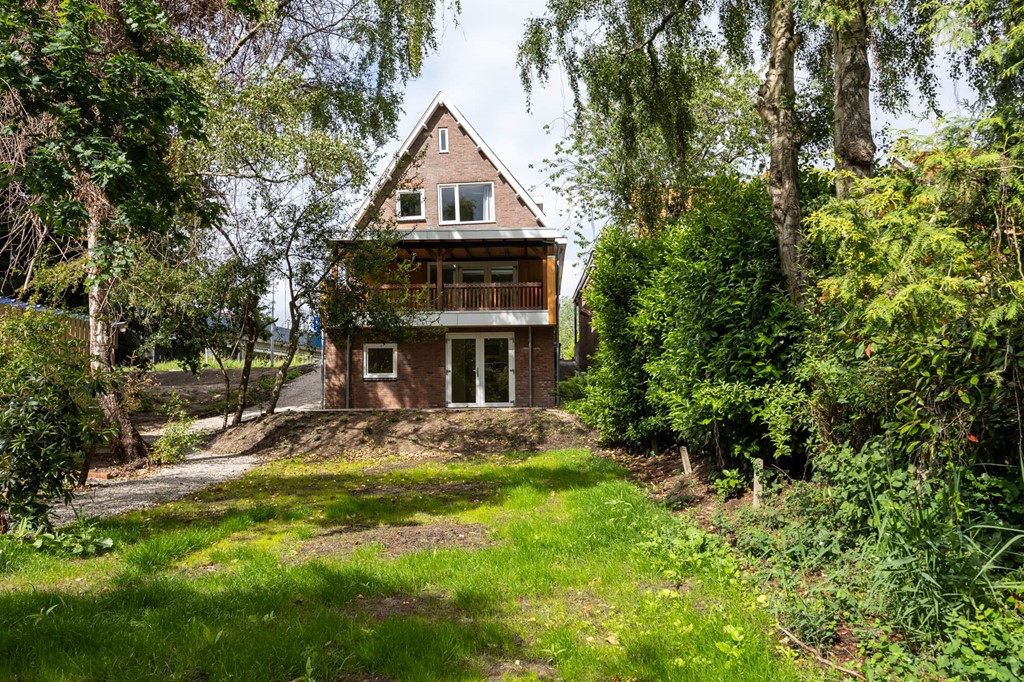 Nieuwemeerdijk, Badhoevedorp foto 3